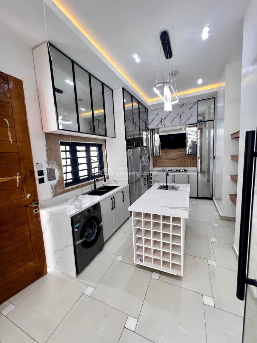 Spacious & Secure Modern Luxury 4-bedroom Detached Duplex with a Bq, Orchid Road, Lekki, Lagos, Detached Duplex for Sale