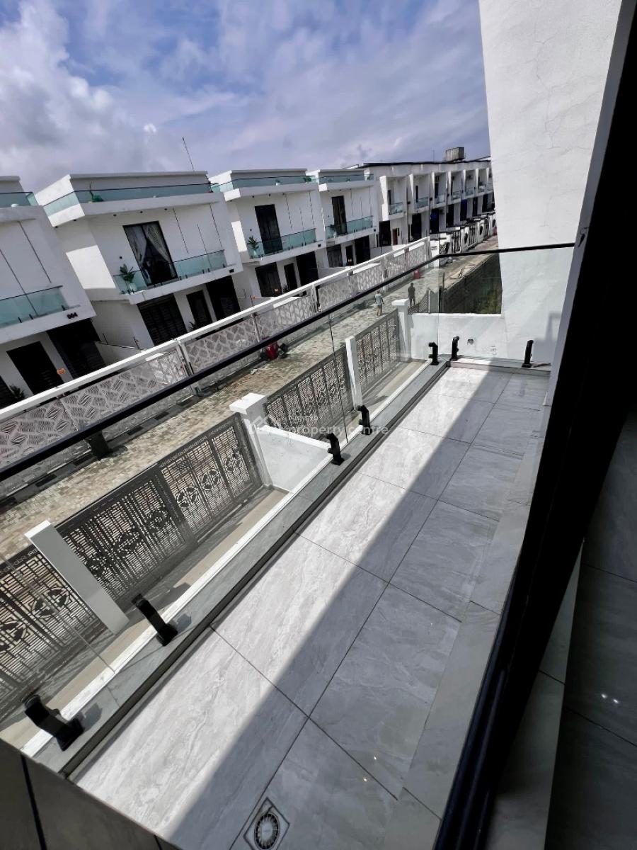 Spacious & Secure Modern Luxury 4-bedroom Detached Duplex with a Bq, Orchid Road, Lekki, Lagos, Detached Duplex for Sale