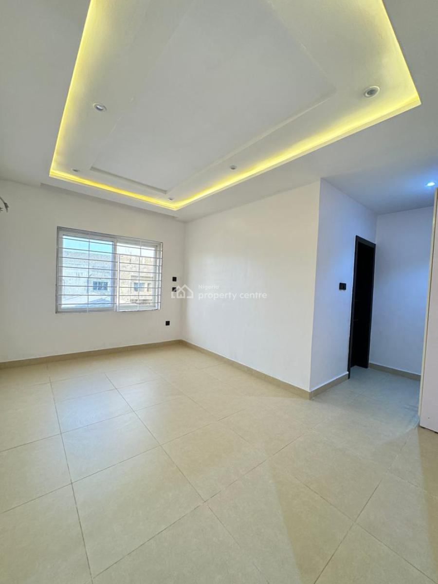 3-bedroom Apartment with Bq in Lekki Phase 1, Lekki Phase 1, Lekki, Lagos, Flat / Apartment for Sale