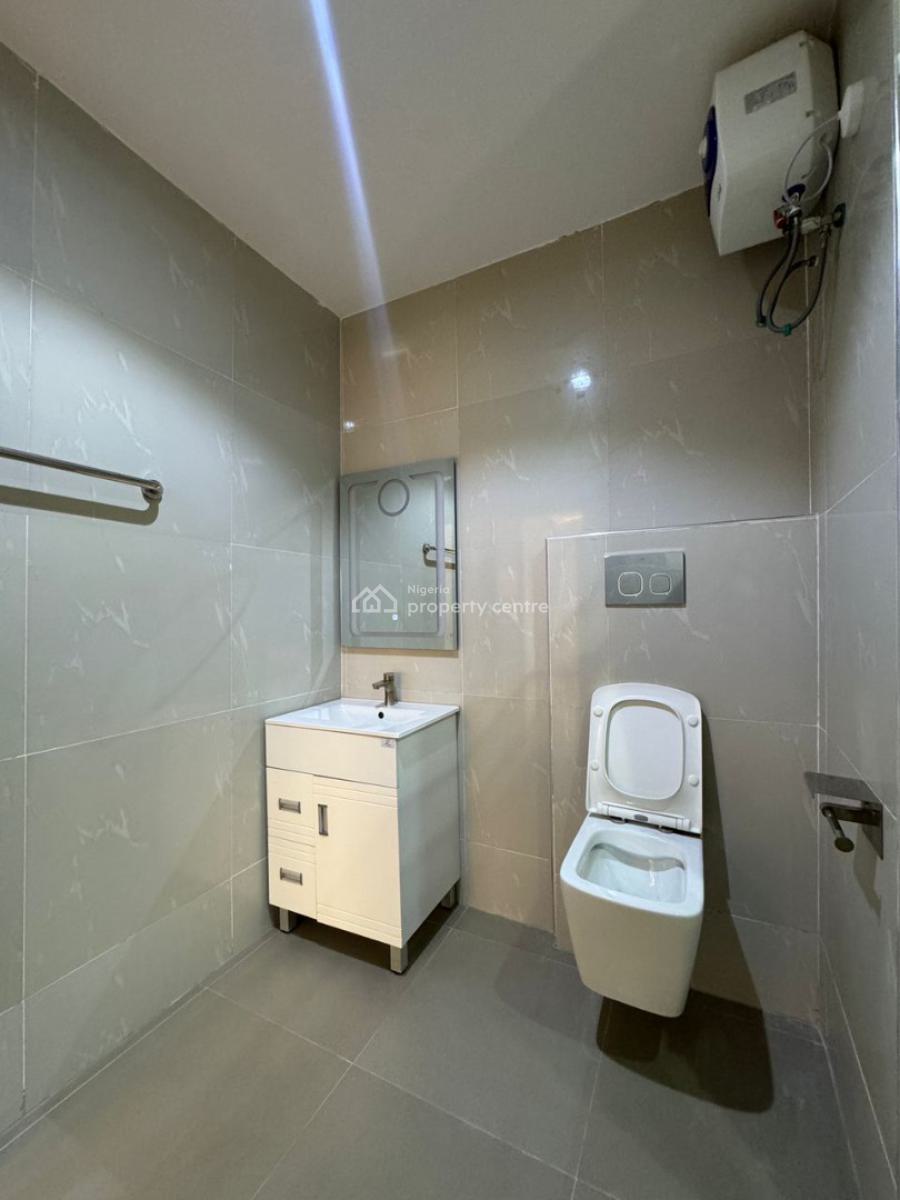 3-bedroom Apartment with Bq in Lekki Phase 1, Lekki Phase 1, Lekki, Lagos, Flat / Apartment for Sale