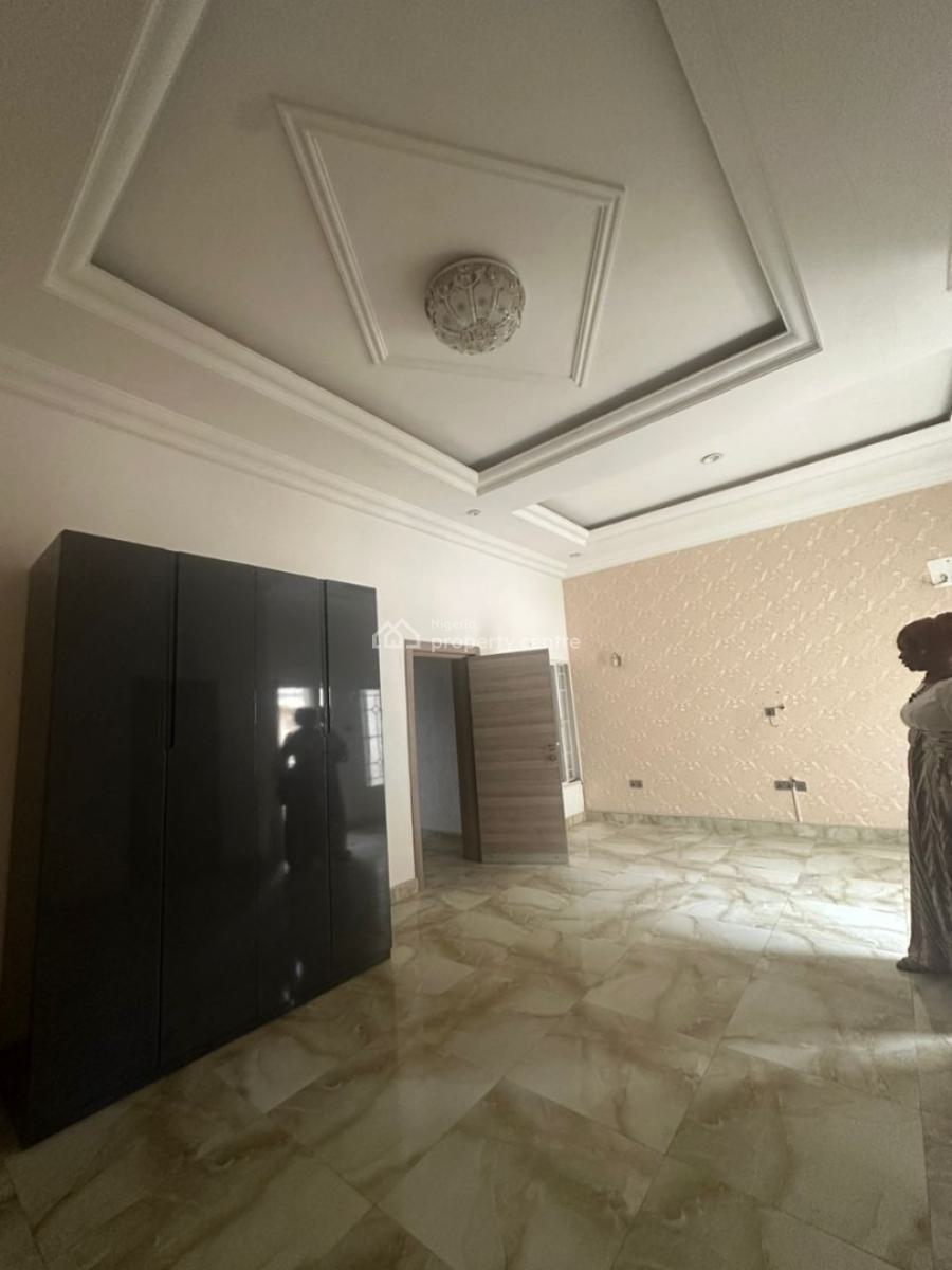 Luxuriously Finished 4 Bedroom Terrace, Guzape Main, Guzape District, Abuja, Terraced Duplex for Rent