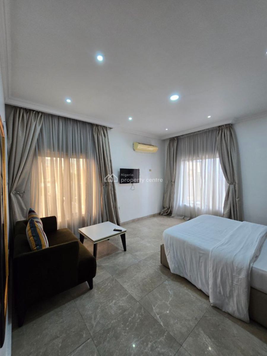 3 Bedroom Apartment with a Room Bq, Victoria Island (vi), Lagos, Flat / Apartment for Rent
