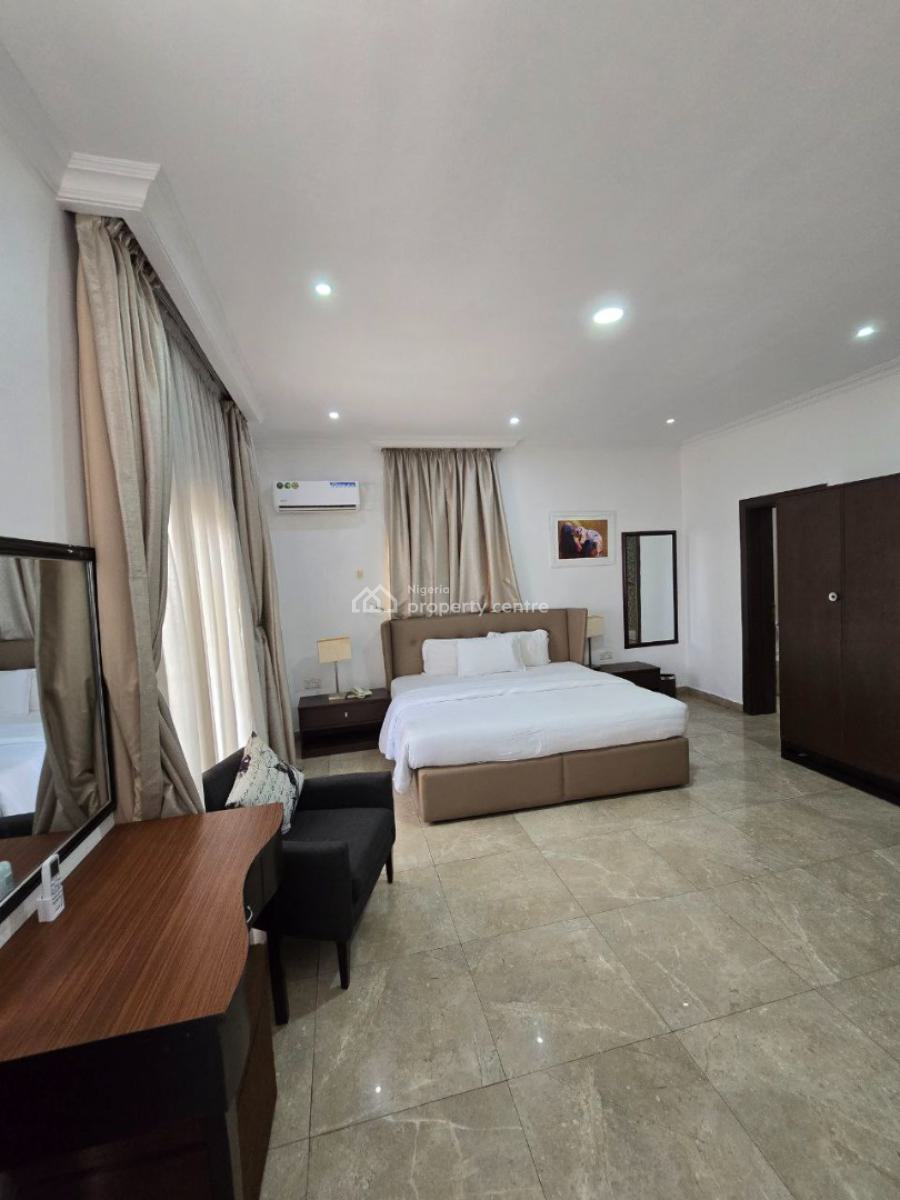 3 Bedroom Apartment with a Room Bq, Victoria Island (vi), Lagos, Flat / Apartment for Rent