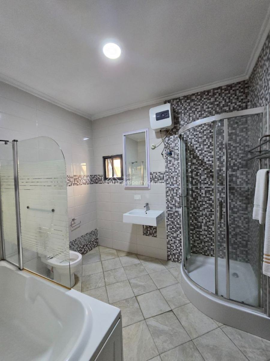 3 Bedroom Apartment with a Room Bq, Victoria Island (vi), Lagos, Flat / Apartment for Rent