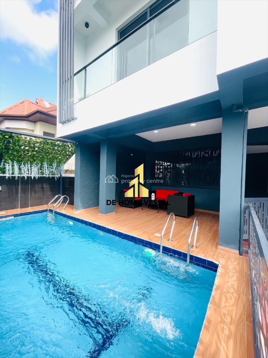 Fantastically Carved Luxury 2 & 3 Bed Apartment with Elevator, Pool, Lekki Phase 1, Lekki, Lagos, Flat / Apartment for Sale