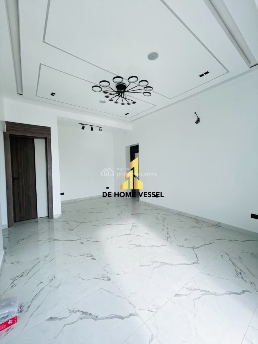 Fantastically Carved Luxury 2 & 3 Bed Apartment with Elevator, Pool, Lekki Phase 1, Lekki, Lagos, Flat / Apartment for Sale