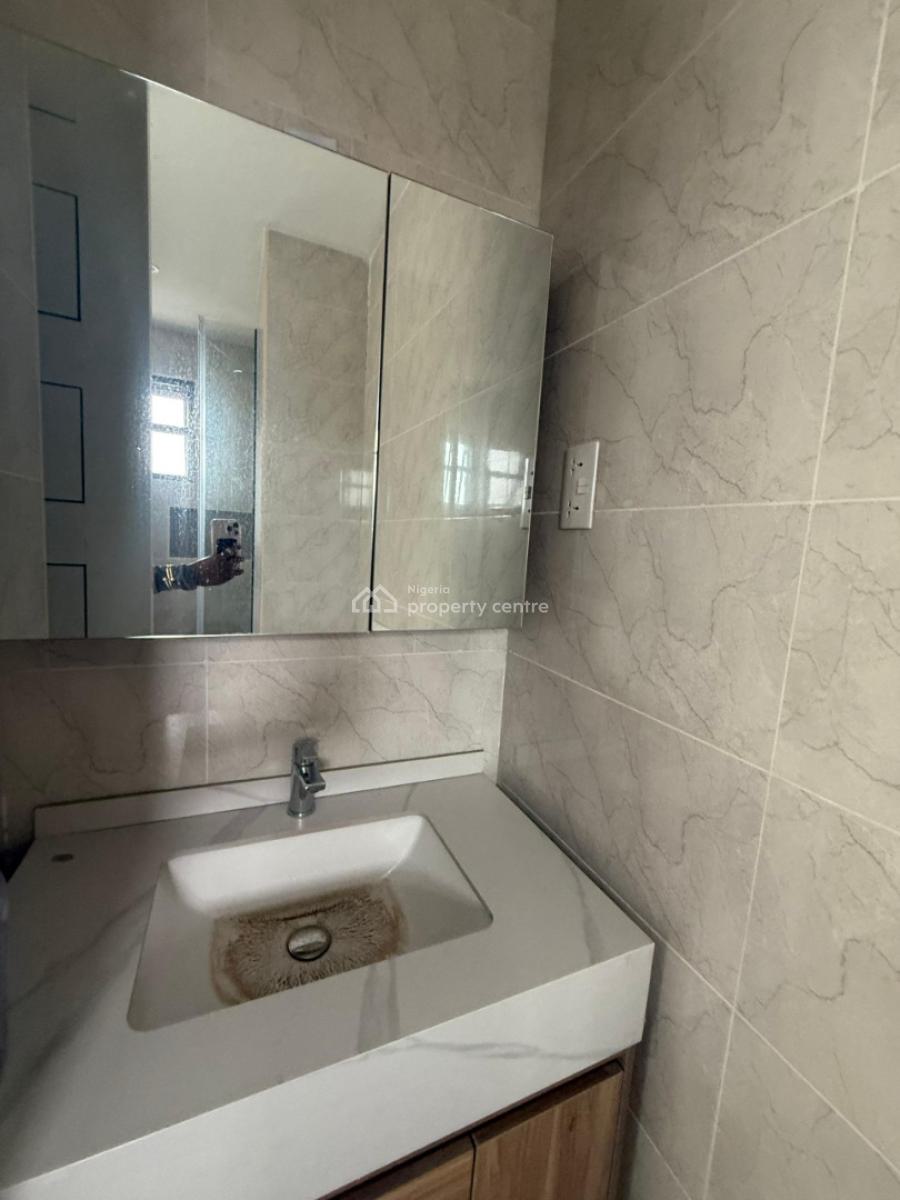 Luxury Newly Finished Four Bedroom Apartment, Banana Island, Ikoyi, Lagos, Flat / Apartment for Rent