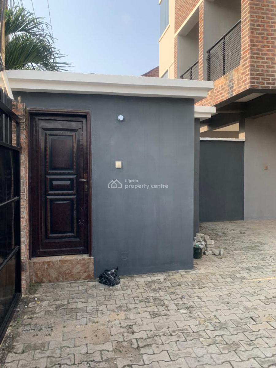 Spacious 4 Bedroom Semi Detached Duplex Within a Nice Environment, Osapa, Lekki, Lagos, Semi-detached Duplex for Rent