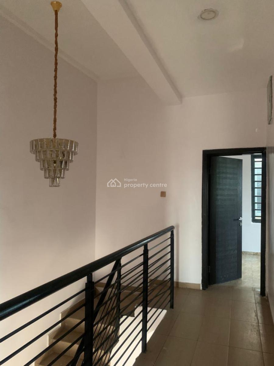 Spacious 4 Bedroom Semi Detached Duplex Within a Nice Environment, Osapa, Lekki, Lagos, Semi-detached Duplex for Rent