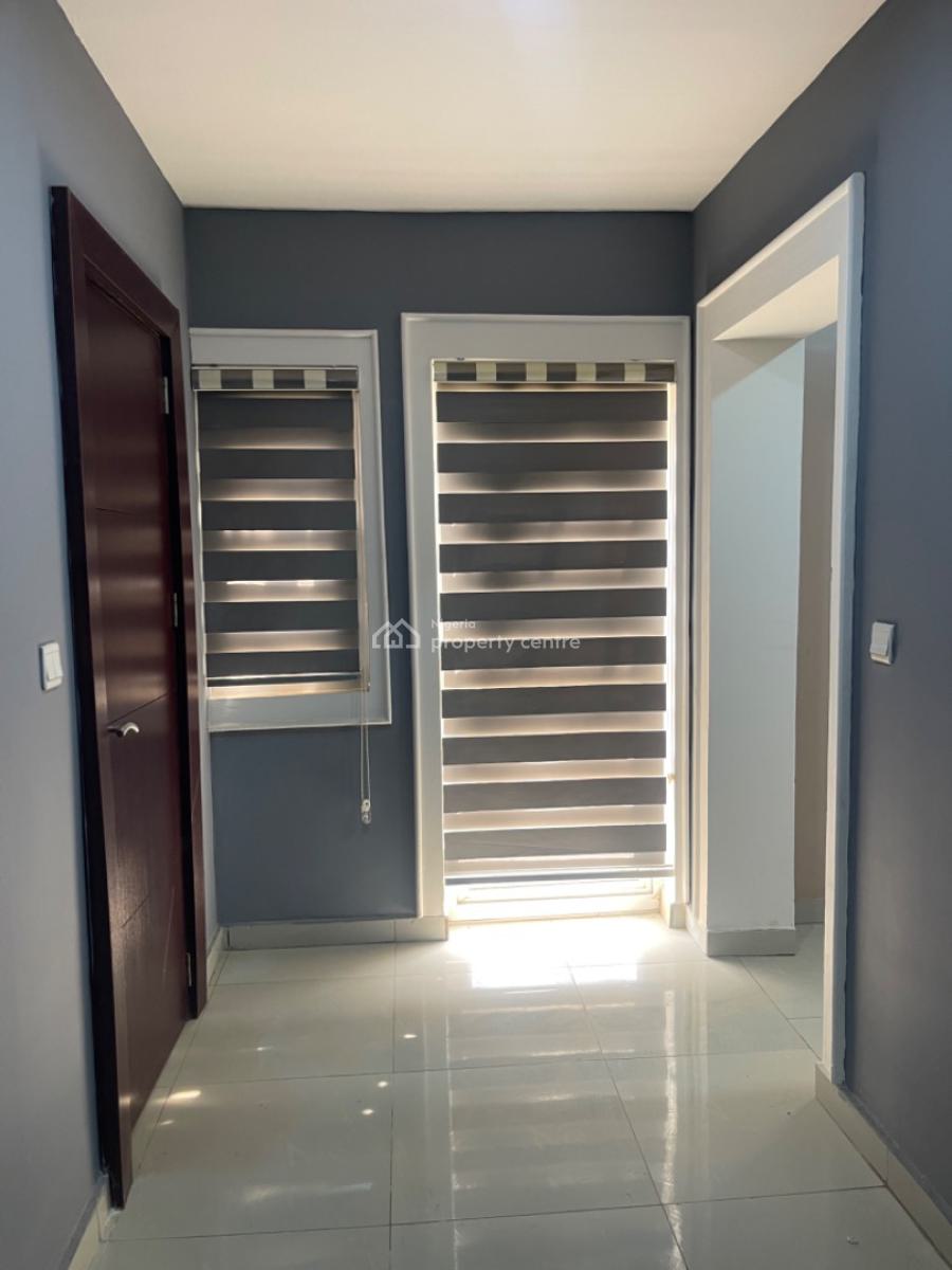 3bedroom Furnished Massionite, Brains and Hammers, Lokogoma District, Abuja, Terraced Bungalow for Sale