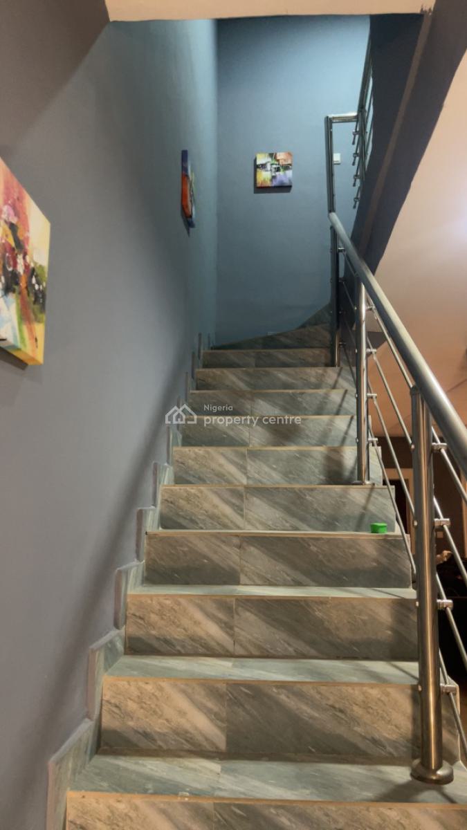 3bedroom Furnished Massionite, Brains and Hammers, Lokogoma District, Abuja, Terraced Bungalow for Sale