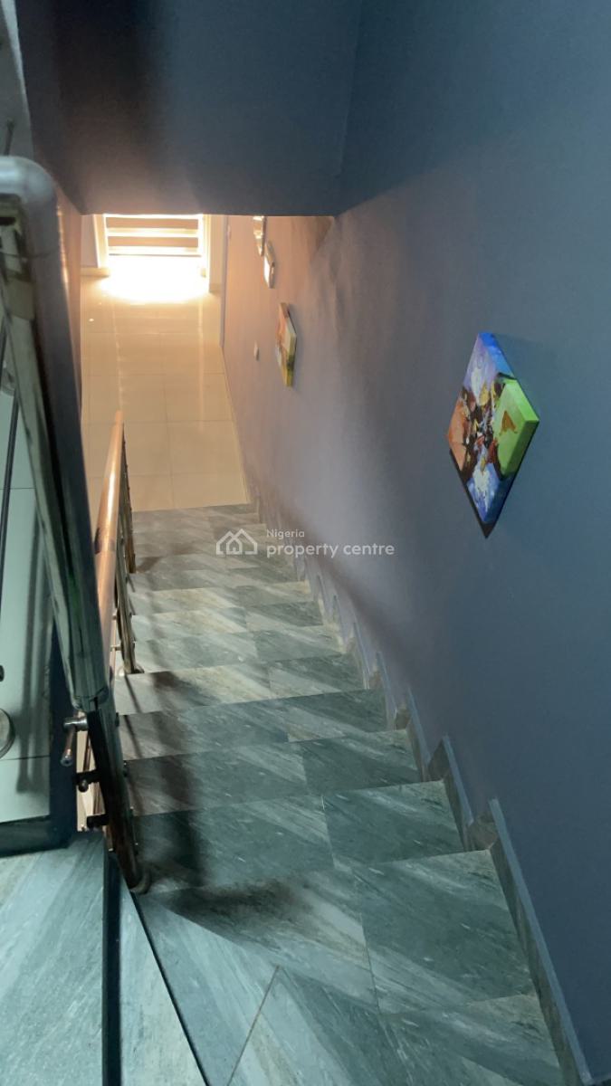 3bedroom Furnished Massionite, Brains and Hammers, Lokogoma District, Abuja, Terraced Bungalow for Sale