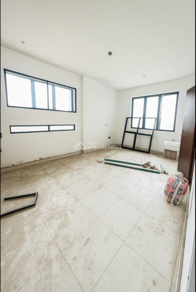Exquisite 2 Bedroom Loft in a Serviced Court, Off Freedom Way, Lekki Phase 1, Lekki, Lagos, Flat / Apartment for Rent