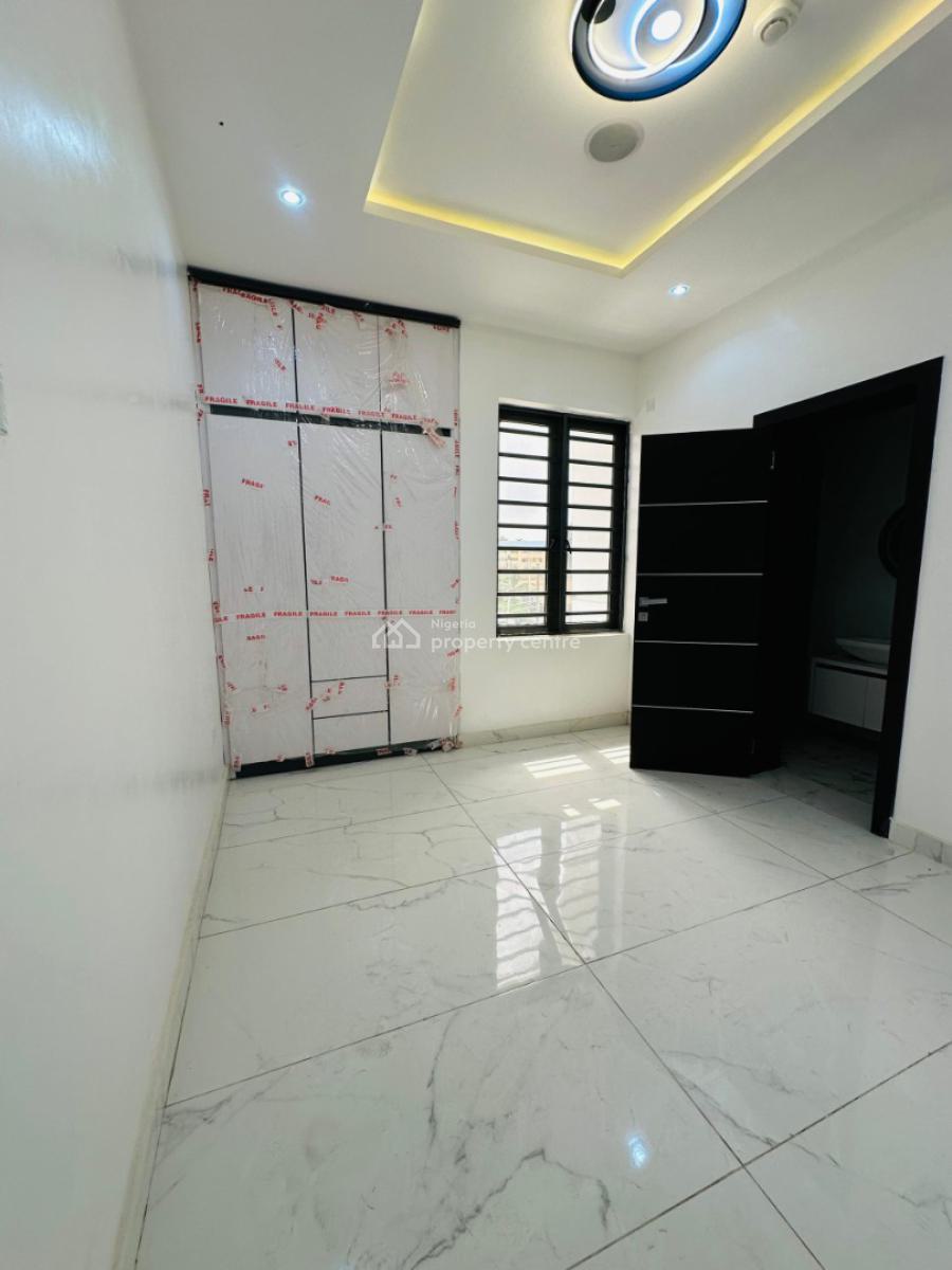Spaciously Built 5 Bedroom Fully Detached Duplex with Bq, Omole Phase 1, Ikeja, Lagos, Detached Duplex for Sale