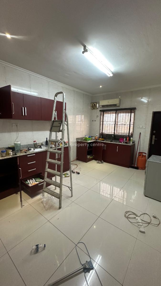 4 Bedroom Duplex, Bourdillon Court Estate, Chevron Drive, Osapa, Lekki, Lagos, Semi-detached Duplex for Rent