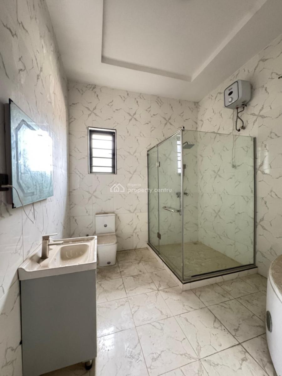 Lovely 4 Bedroom Terraced Detached in a Serene Environment, Igbe-efon New Road, Lekki, Lagos, Terraced Duplex for Sale
