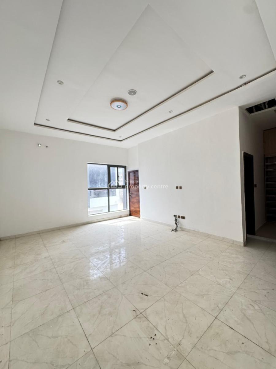 Lovely 4 Bedroom Terraced Detached in a Serene Environment, Igbe-efon New Road, Lekki, Lagos, Terraced Duplex for Sale