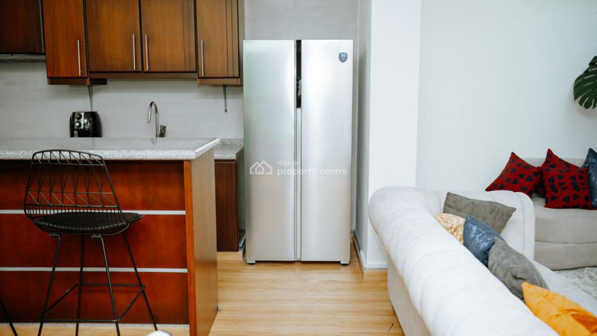 1 Bedroom Penthouse ( Island Life at Its Finest), Gerrard Road, Ikoyi, Lagos, Flat / Apartment Short Let