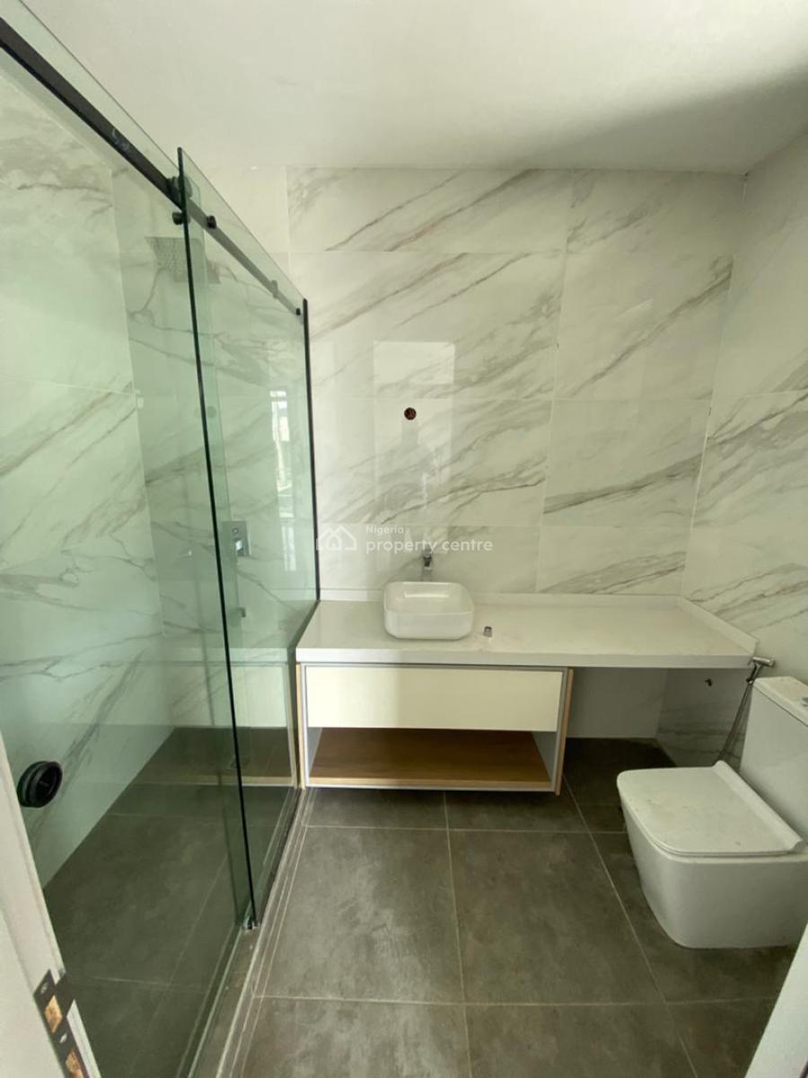2 Bedroom Apartment, Lekki Phase 1, Lekki, Lagos, Flat / Apartment for Rent