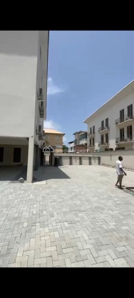 Fully Furnished Block of Apartments, Lekki Phase 1, Lekki, Lagos, Flat / Apartment for Sale
