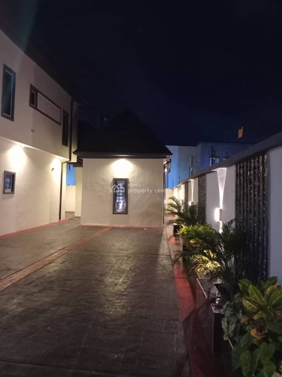 Sharp Spacious 4bedroom Semi Detached Duplex with Bq in Serene Locati, Ogidan, Sangotedo, Ajah, Lagos, Semi-detached Duplex for Sale