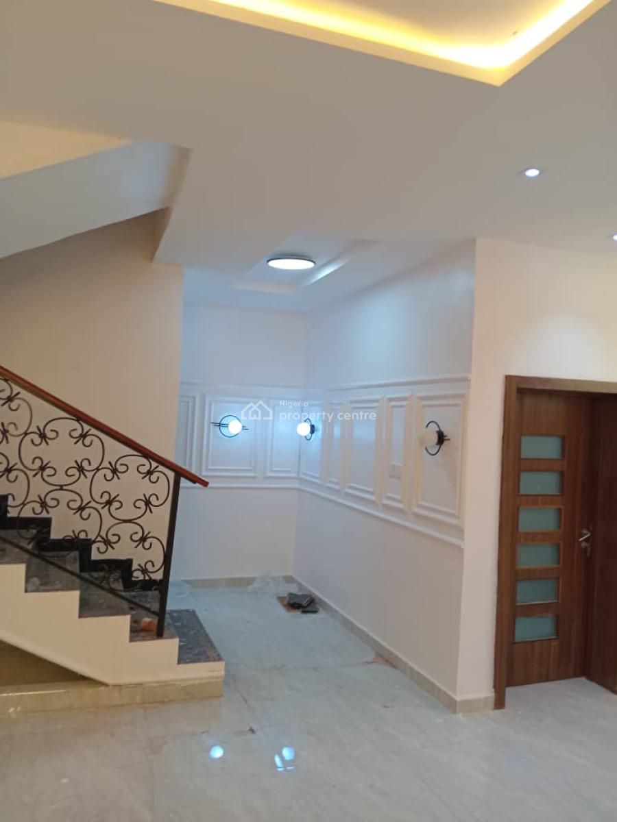 Sharp Spacious 4bedroom Semi Detached Duplex with Bq in Serene Locati, Ogidan, Sangotedo, Ajah, Lagos, Semi-detached Duplex for Sale