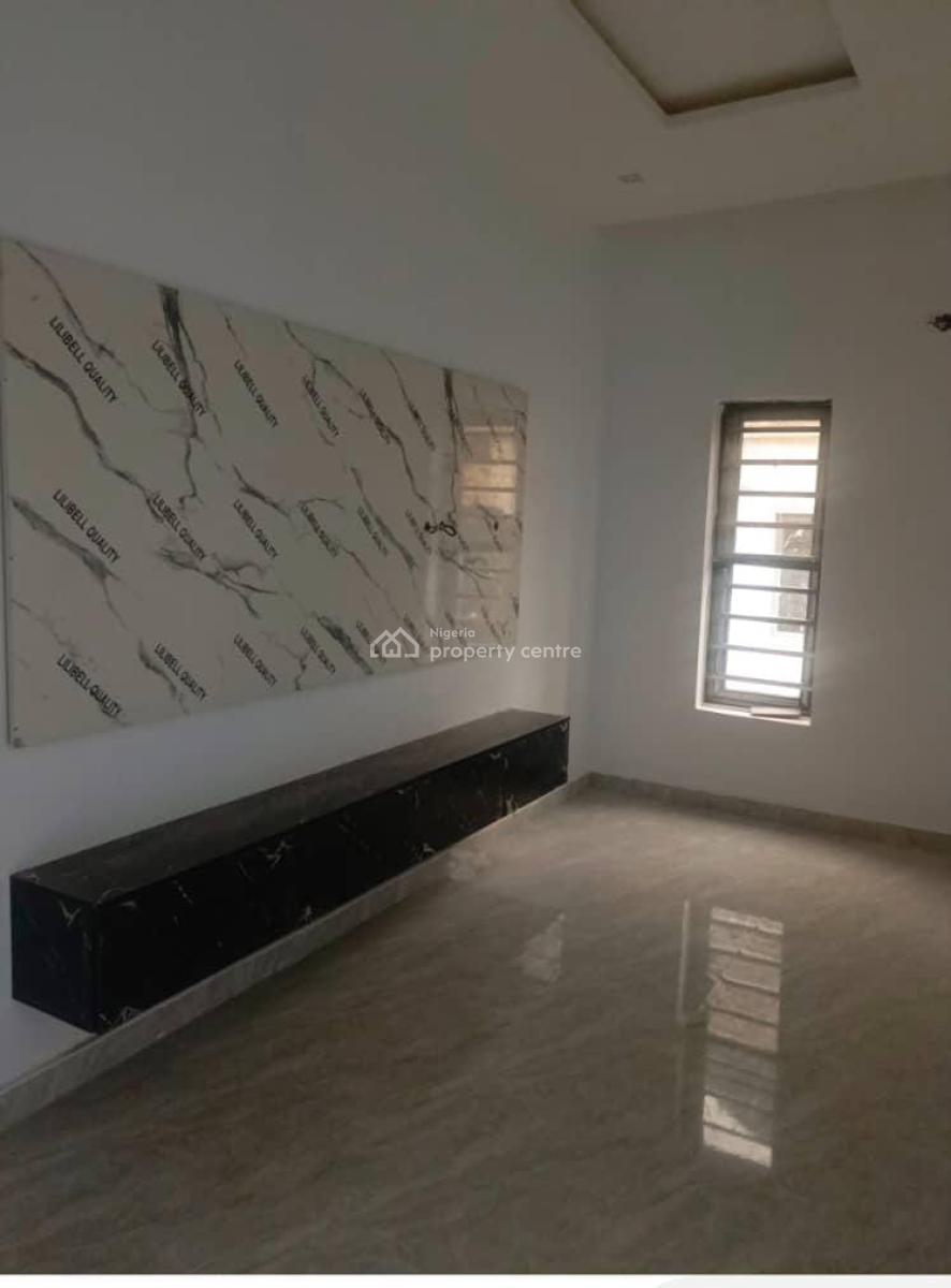 Sharp Spacious 4bedroom Semi Detached Duplex with Bq in Serene Locati, Ogidan, Sangotedo, Ajah, Lagos, Semi-detached Duplex for Sale