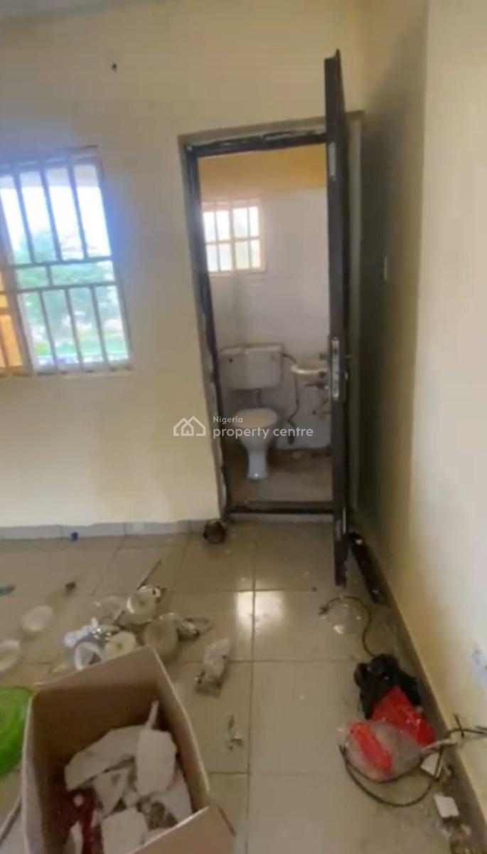 Standard 2 Bedrooms Flat in a Mini Estate, 1st Avenue, Gwarinpa, Abuja, Flat / Apartment for Rent