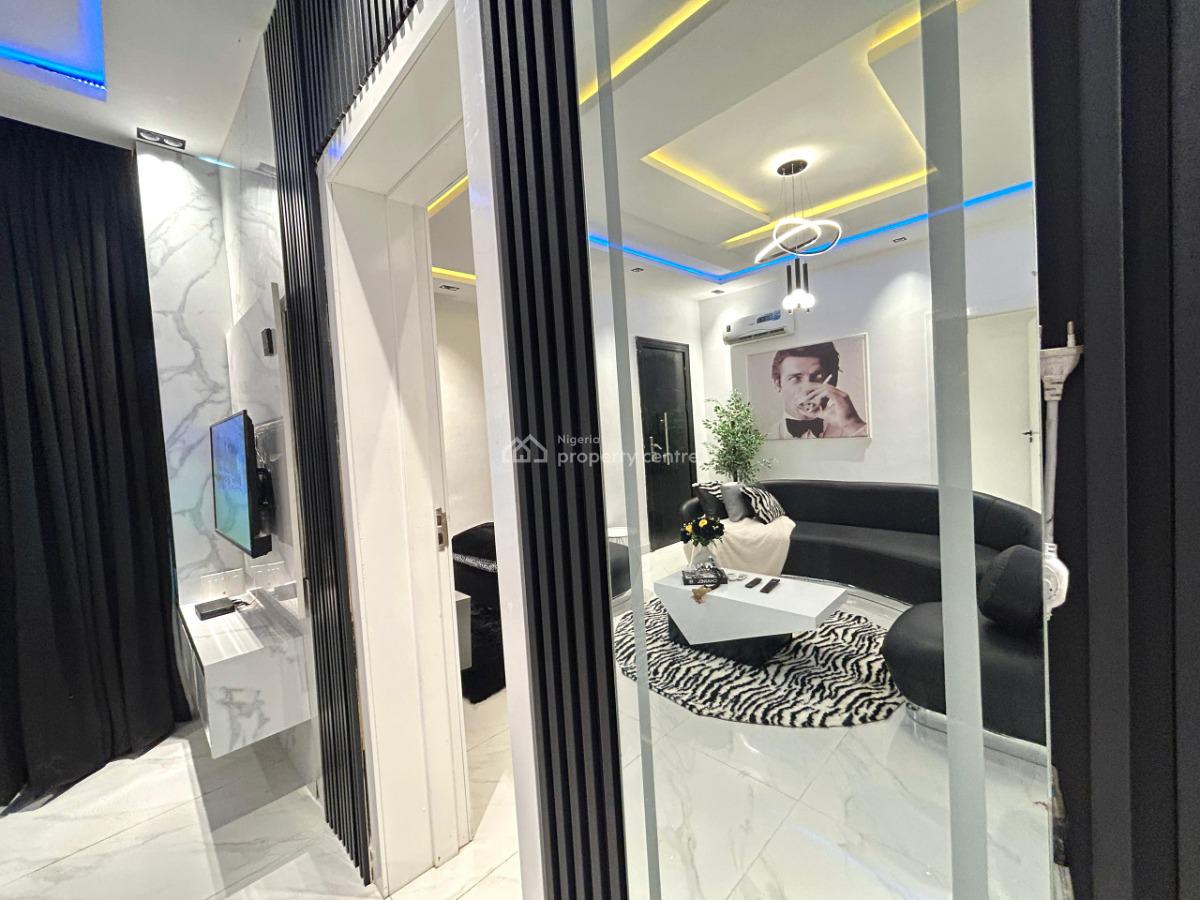 Luxurious 2 Bedrooms Fully Furnished Apartment (2nd Floor), Parkview, Ikoyi, Lagos, Flat / Apartment Short Let