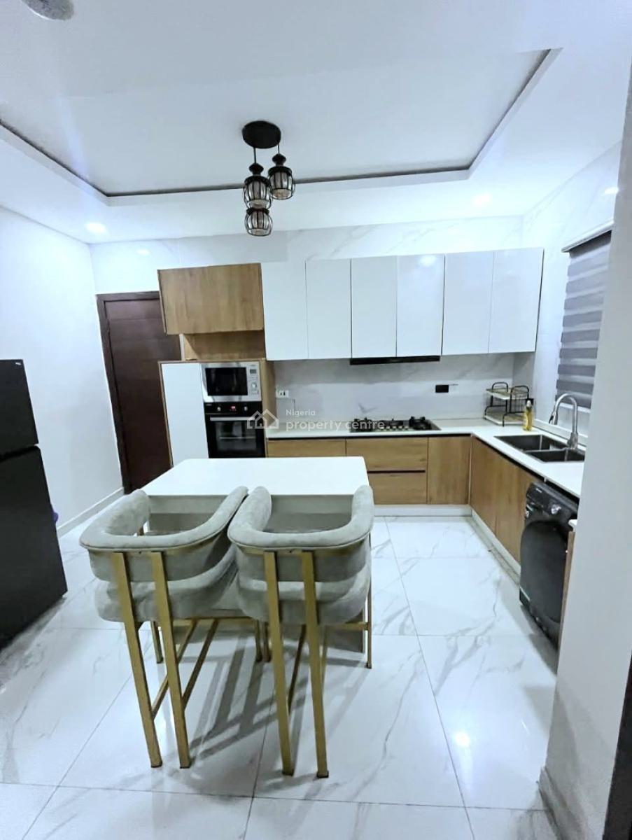 Luxurious 3 Bedrooms Apartment with Pool & Bq, Old Ikoyi, Ikoyi, Lagos, Flat / Apartment for Sale