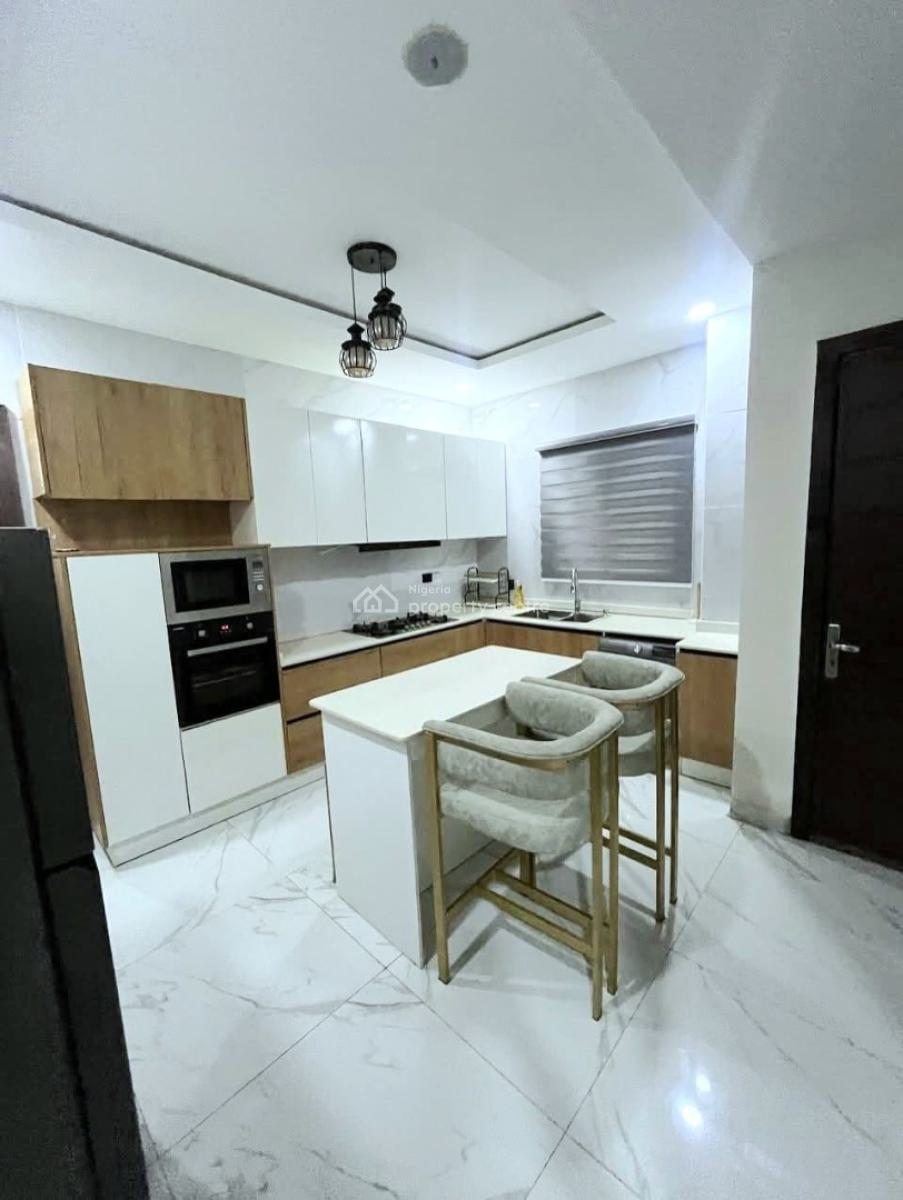 Luxurious 3 Bedrooms Apartment with Pool & Bq, Old Ikoyi, Ikoyi, Lagos, Flat / Apartment for Sale