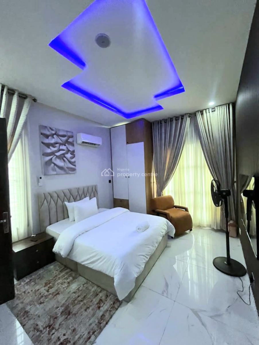 Luxurious 3 Bedrooms Apartment with Pool & Bq, Old Ikoyi, Ikoyi, Lagos, Flat / Apartment for Sale