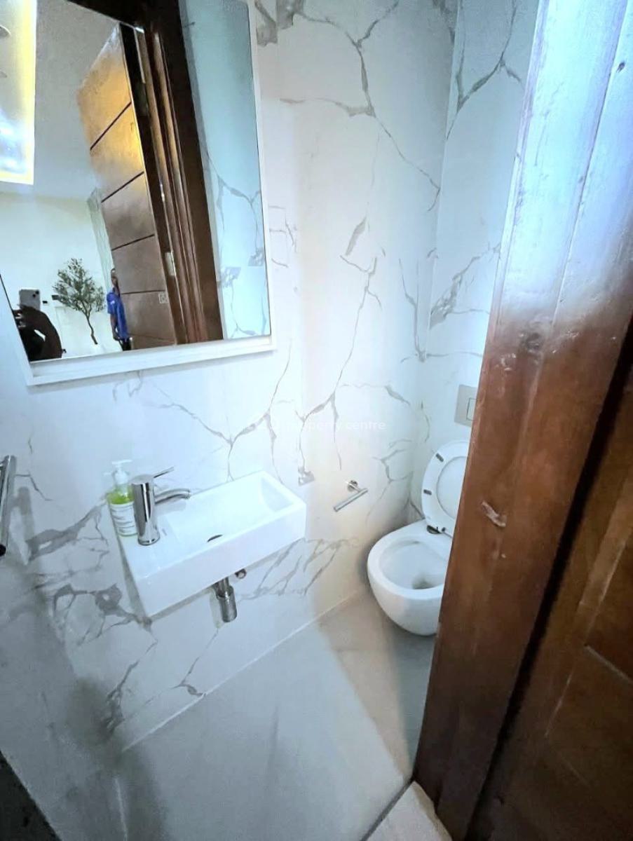 Luxurious 3 Bedrooms Apartment with Pool & Bq, Old Ikoyi, Ikoyi, Lagos, Flat / Apartment for Sale
