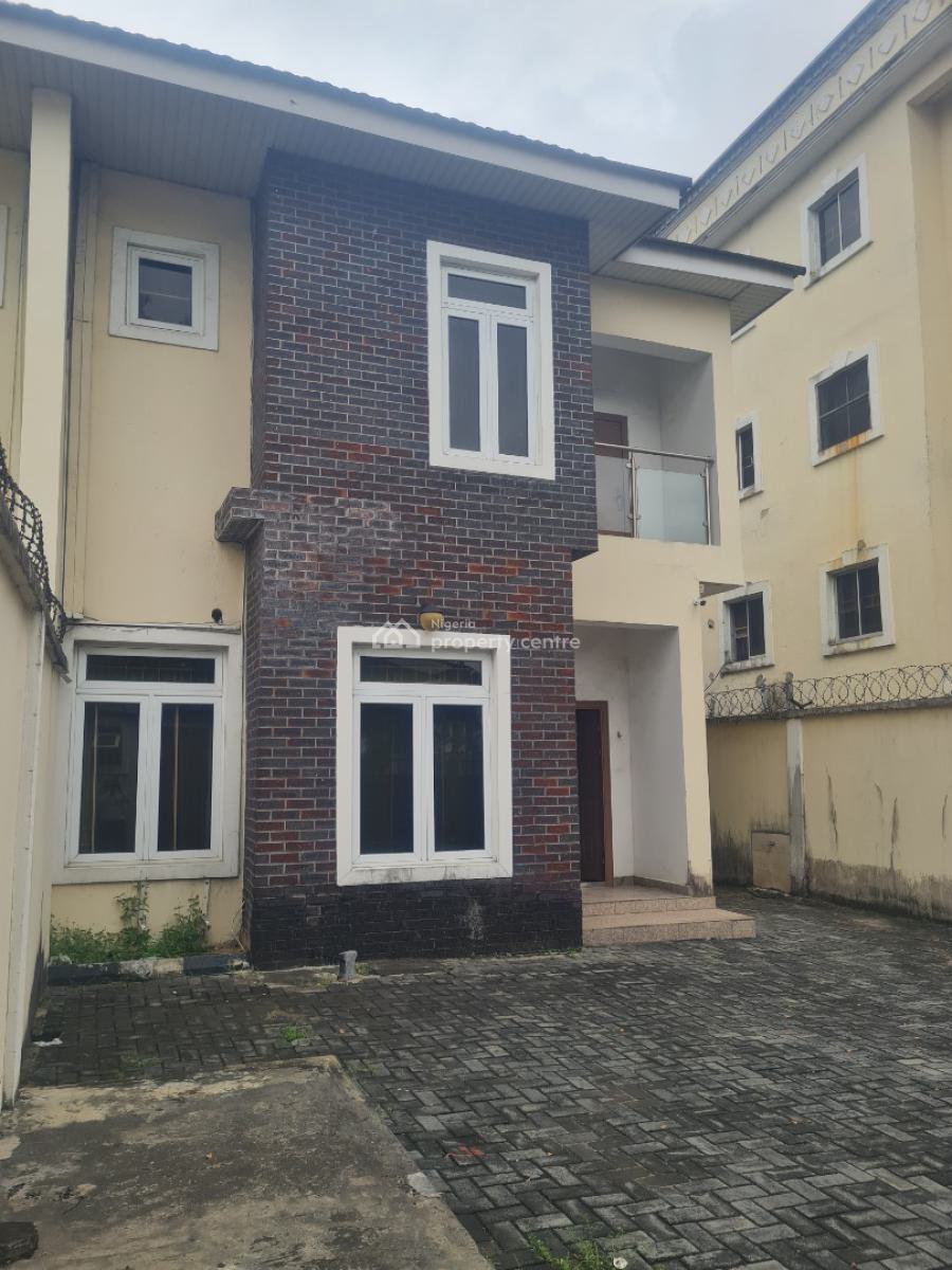 5 Bedroom Semi-detached House with Bq, Ahmed Kasumu Street, Idado, Lekki, Lagos, Semi-detached Duplex for Rent