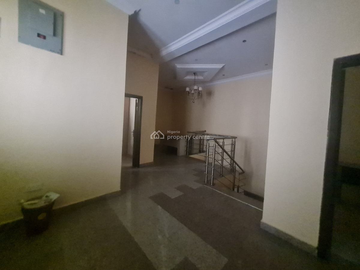 5 Bedroom Semi-detached House with Bq, Ahmed Kasumu Street, Idado, Lekki, Lagos, Semi-detached Duplex for Rent