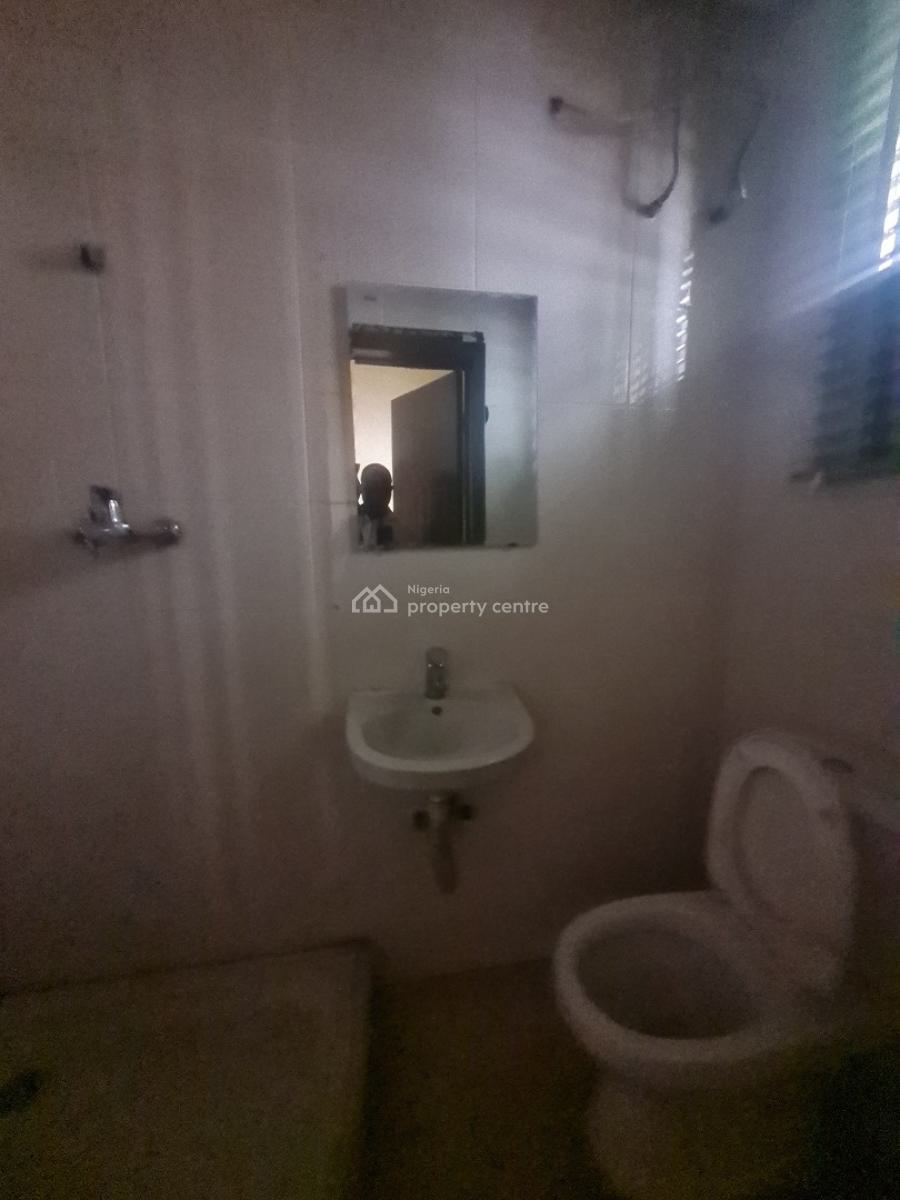 5 Bedroom Semi-detached House with Bq, Ahmed Kasumu Street, Idado, Lekki, Lagos, Semi-detached Duplex for Rent