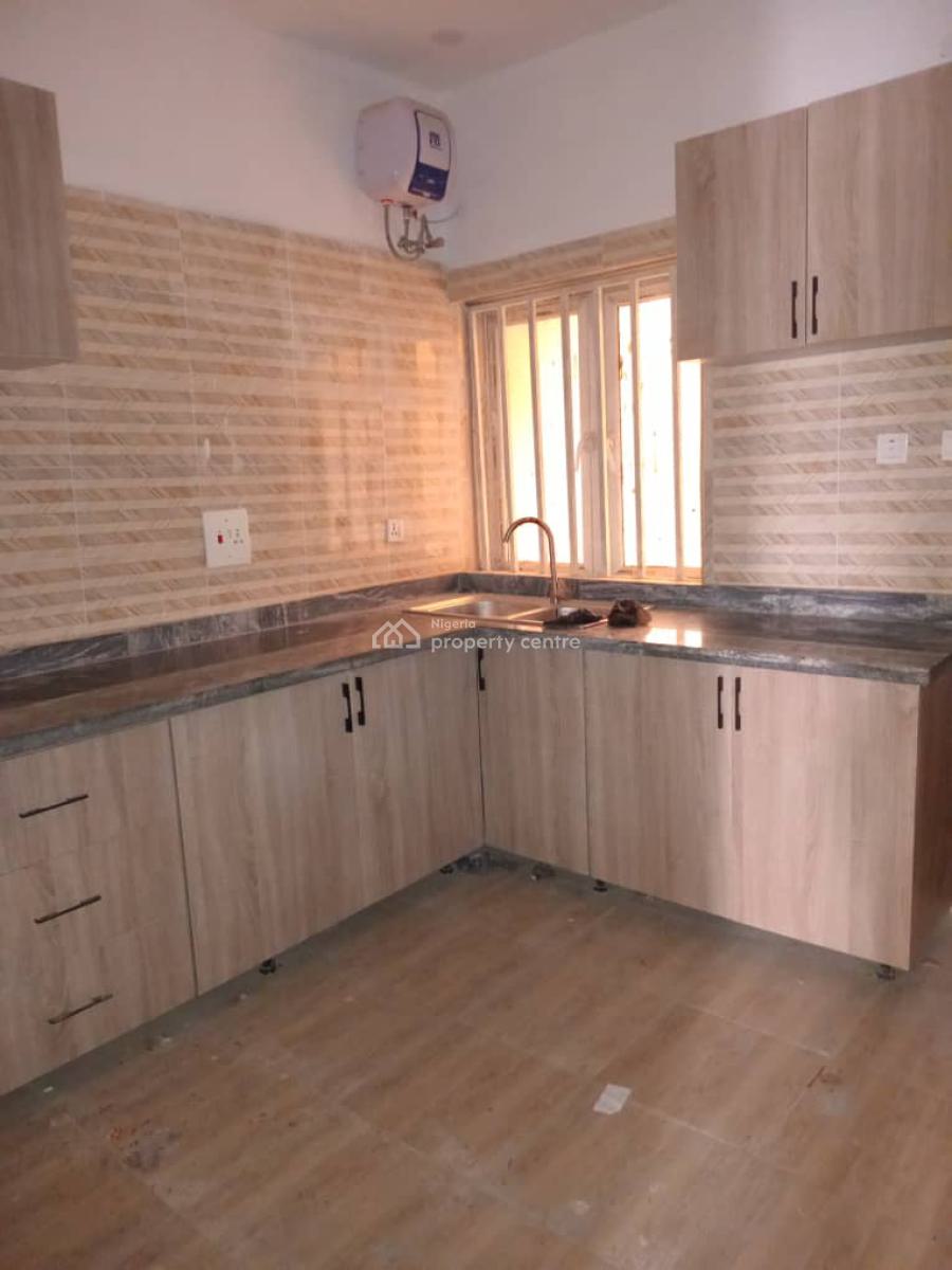 Brand New 2 Bedroom Flat, Mobil Road, Ilaje, Ajah, Lagos, Flat / Apartment for Rent