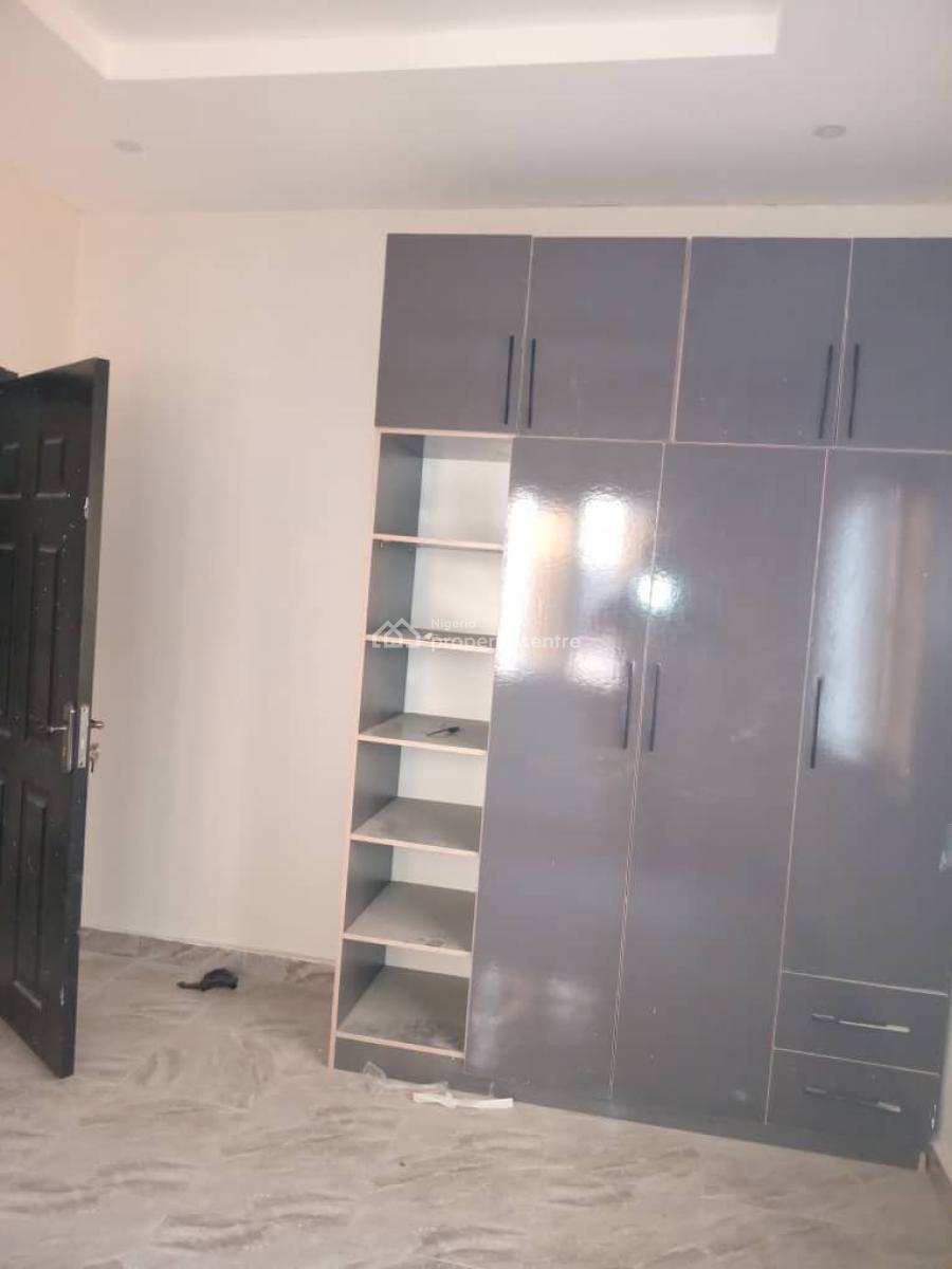 Brand New 2 Bedroom Flat, Mobil Road, Ilaje, Ajah, Lagos, Flat / Apartment for Rent