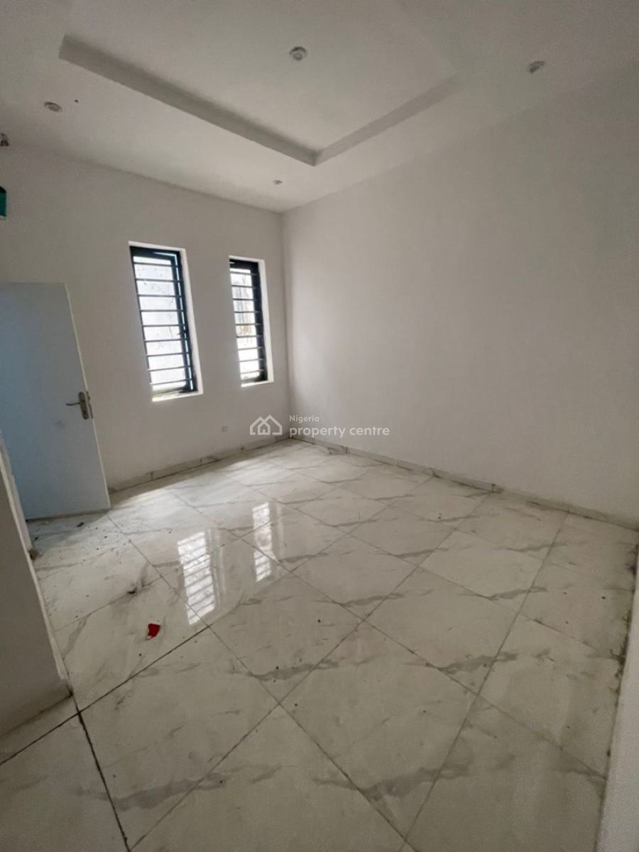 Distress 3bedroom Terrace Vgc, Vgc Lekki Lagos, Vgc, Lekki, Lagos, Terraced Duplex for Sale
