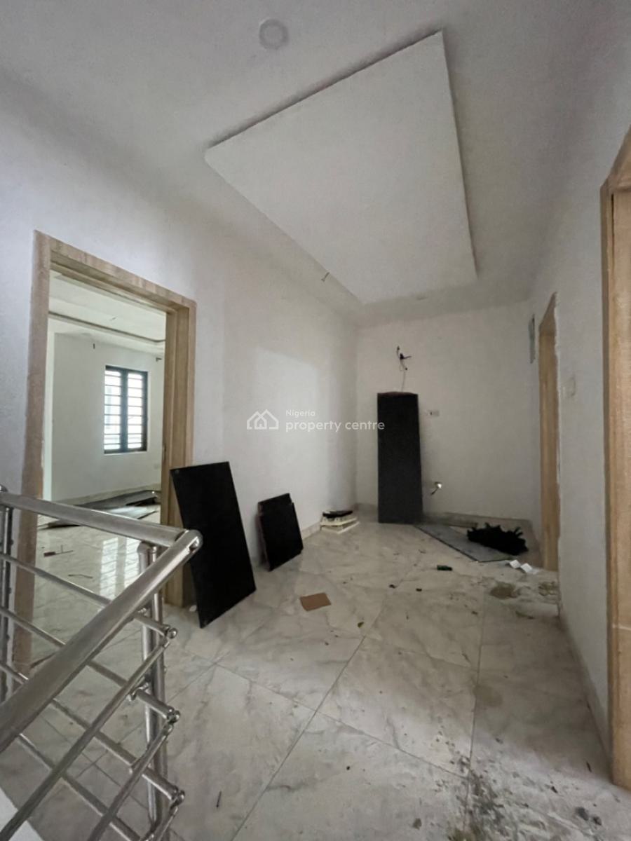 3 Bedroom Terrace Duplex with a Bq, Ologolo, Lekki, Lagos, Terraced Duplex for Rent