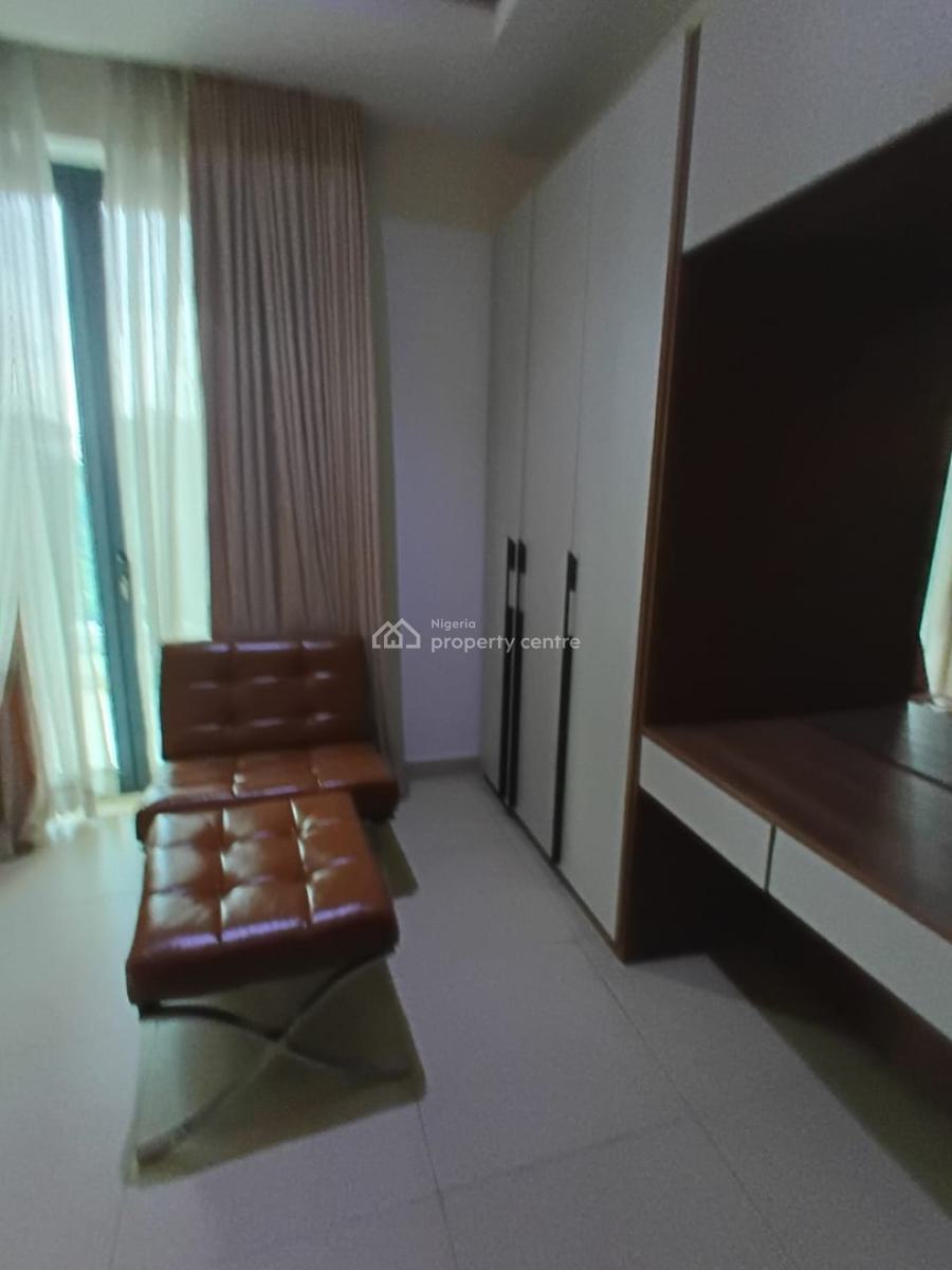 3 Bedroom Flat with a Room Bq, Off Thomson, Old Ikoyi, Ikoyi, Lagos, Flat / Apartment for Rent