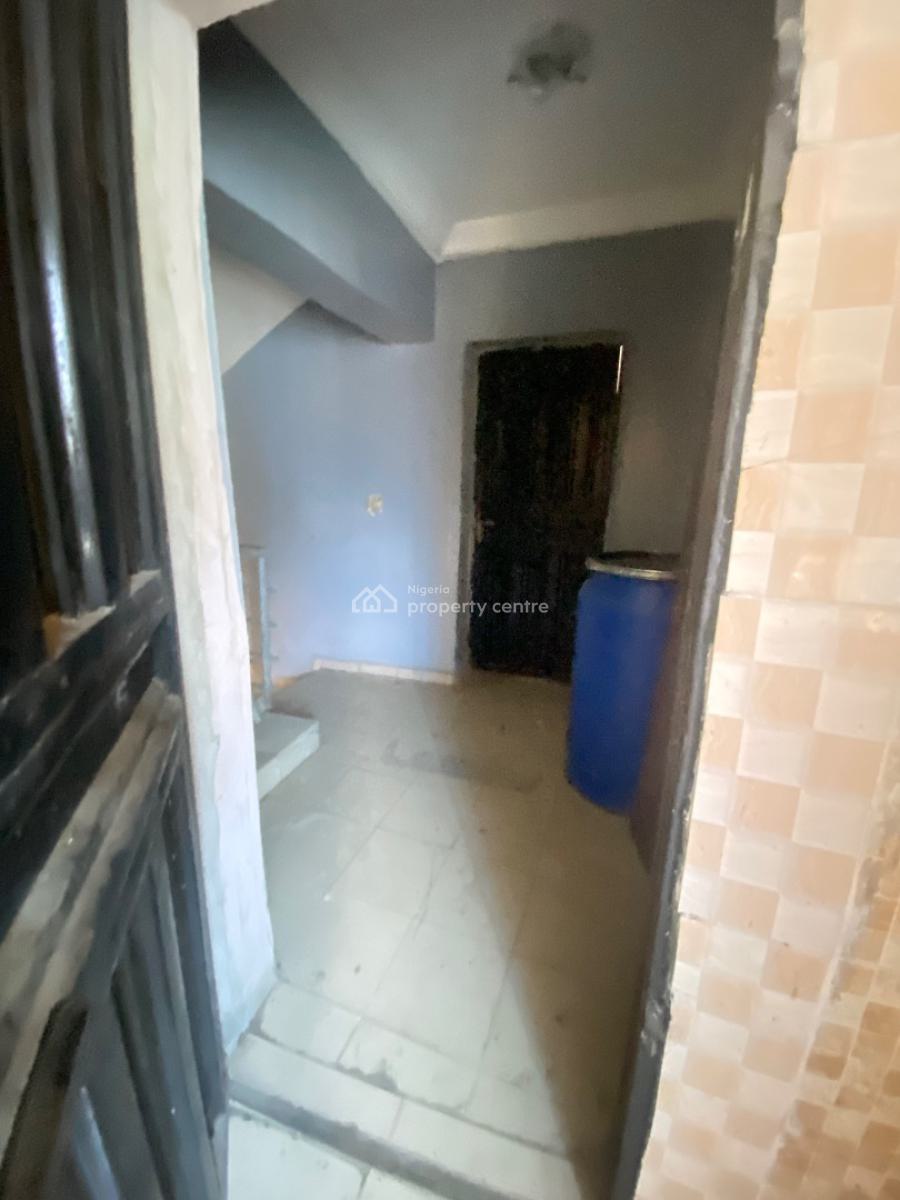 Beautiful 3 Bedroom Apartment, Olokonla, Ajah, Lagos, Flat / Apartment for Rent