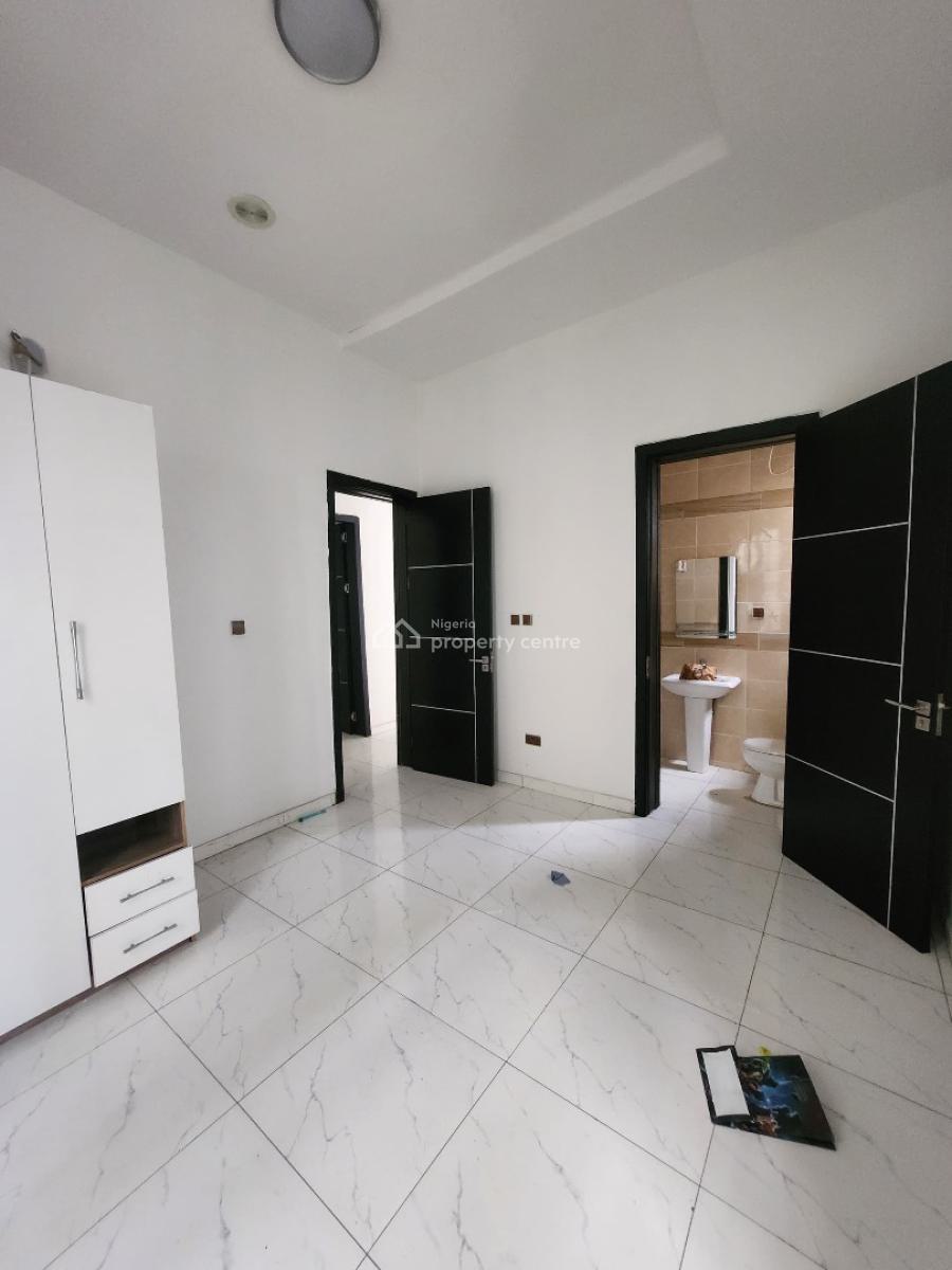 Spacious 4-bedroom Semi-detached Duplex, Orchids, Lekki, Lagos, Detached Duplex for Rent