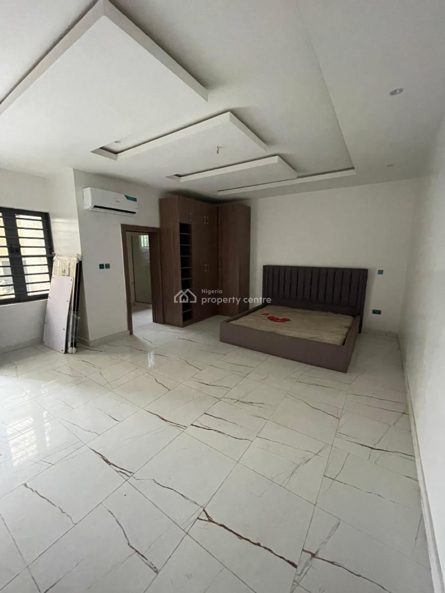Exclusive 4 Bedrooms Terraced Duplex with a Communal Pool, Ikeja Gra, Ikeja, Lagos, Terraced Duplex for Sale