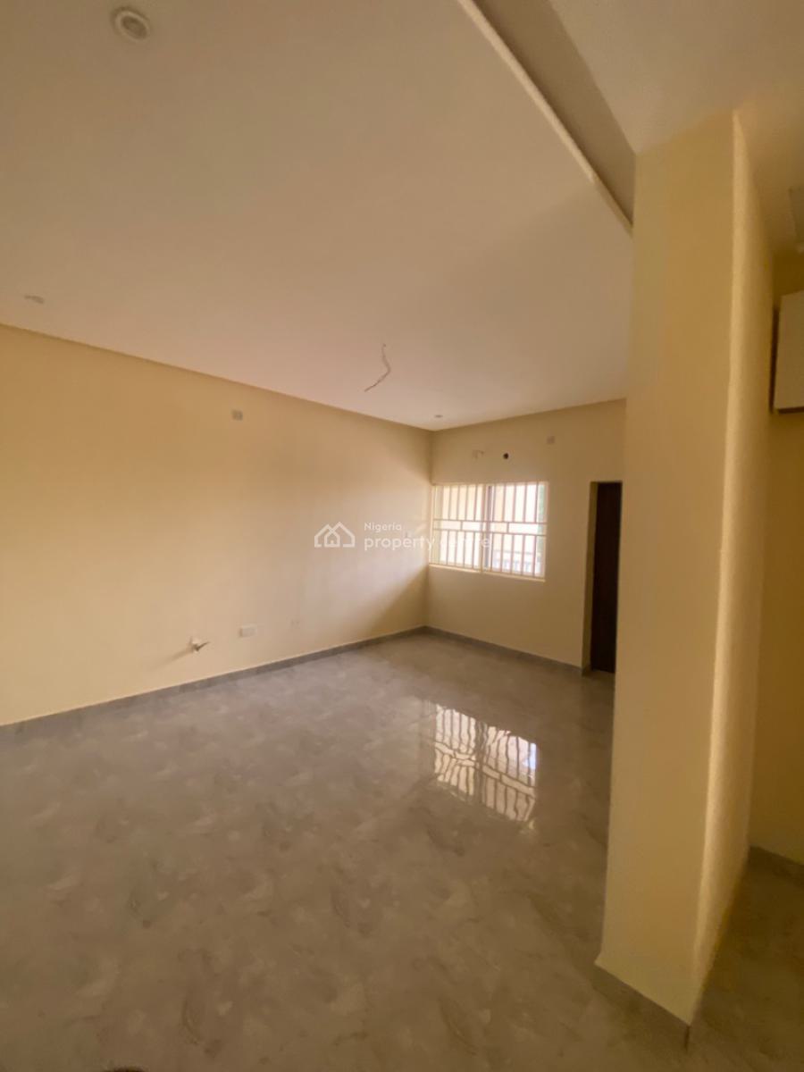 Semi Detached 4 Bedroom Duplex with 2 Room Bq (stand-alone), By Grand Cubana (jabi Main) Tarred Road, Jabi, Abuja, Semi-detached Duplex for Rent