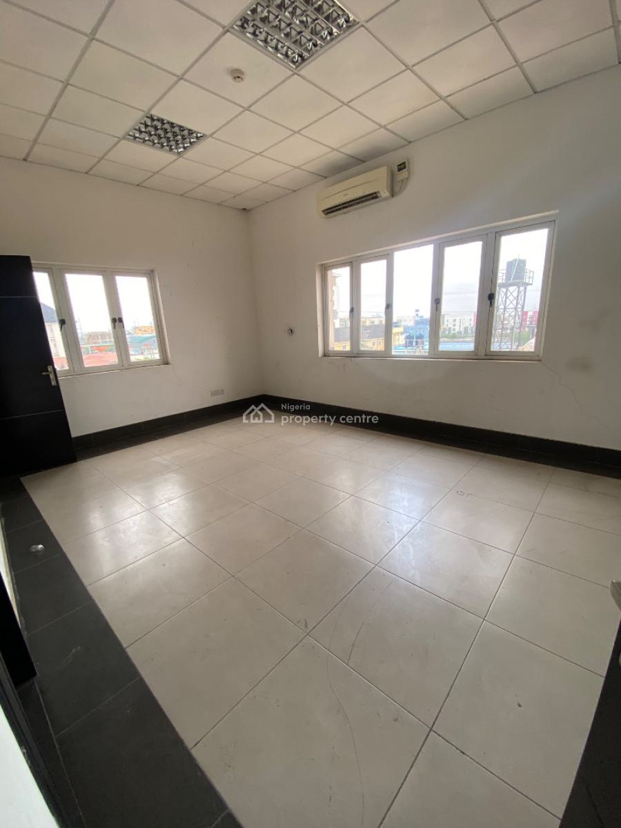Commercial Open Space Office Building with Elevator on 3 Floors, Lekki Right Side, Lekki Phase 1, Lekki, Lagos, Office Space for Rent