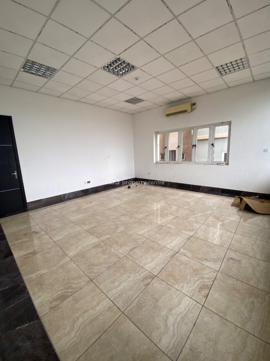 Commercial Open Space Office Building with Elevator on 3 Floors, Lekki Right Side, Lekki Phase 1, Lekki, Lagos, Office Space for Rent