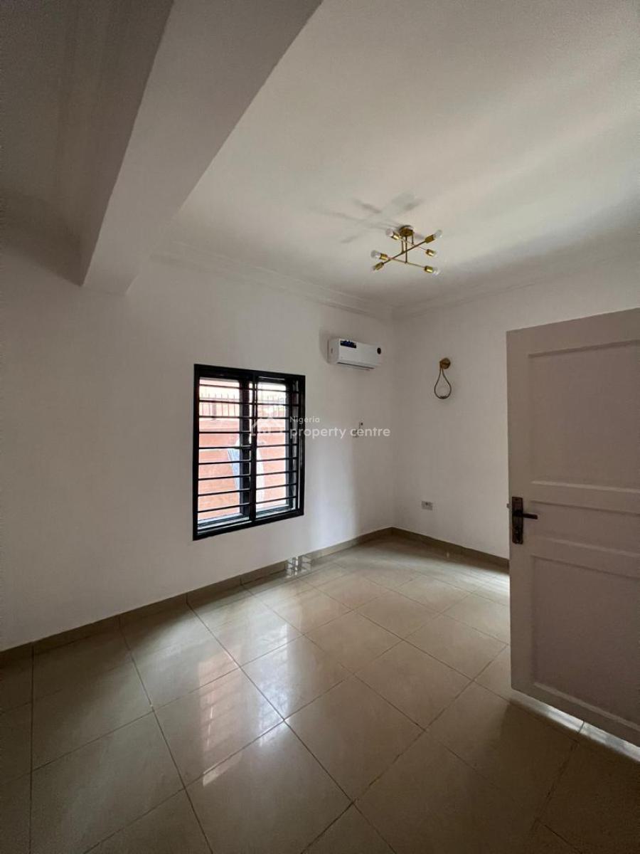 2bedroom Apartment with Bq, Lekki Phase 1, Lekki, Lagos, Flat / Apartment for Rent