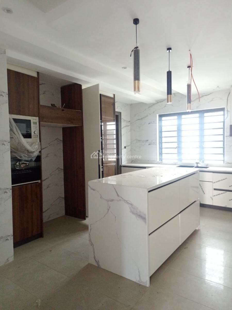 5 Bedroom Luxury Built Detached House, in a Service Fully Estate, Ikeja Gra, Ikeja, Lagos, Detached Duplex for Sale