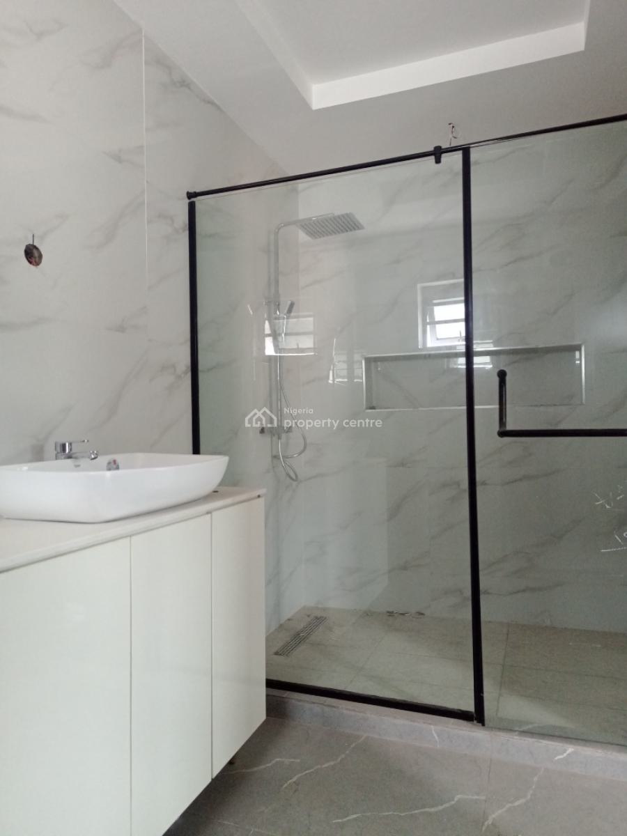 5 Bedroom Luxury Built Detached House, in a Service Fully Estate, Ikeja Gra, Ikeja, Lagos, Detached Duplex for Sale